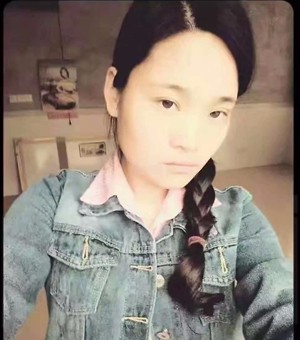 呂*菊
